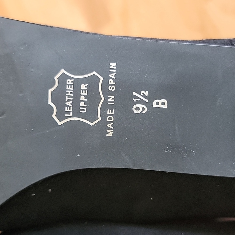 fs/ny Black Leather Women's Flats with Bow Detail - Picture 8 of 11